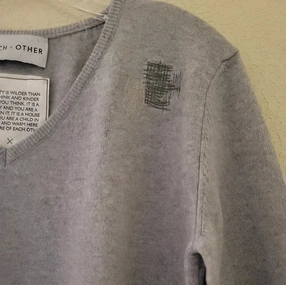 Each x Other Sweater Gray Patched 100% Cashmere Relaxed Fit V-neck Size XS